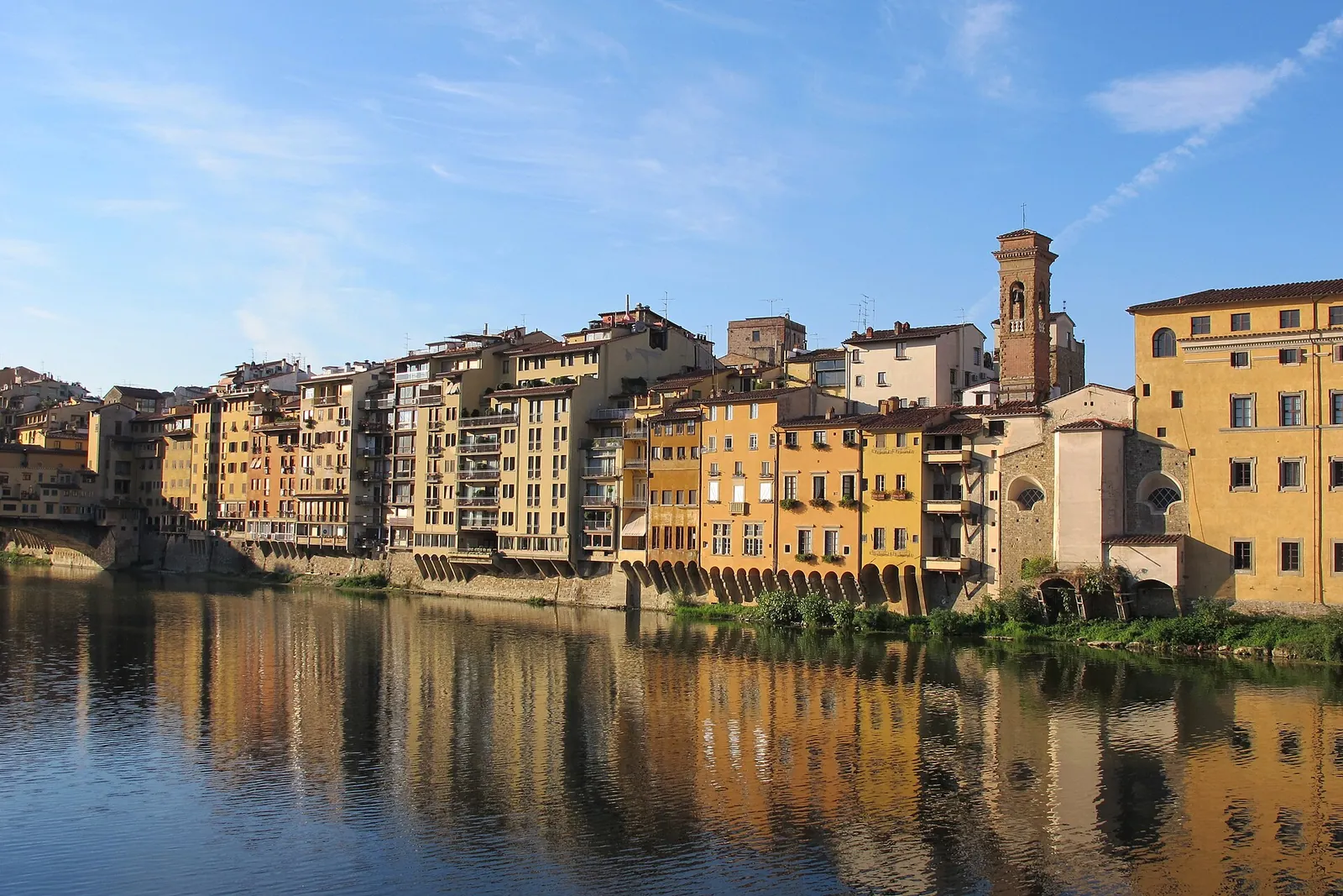 Borgo San Jacopo, the Oltrarno street where Trattoria Cammillo is