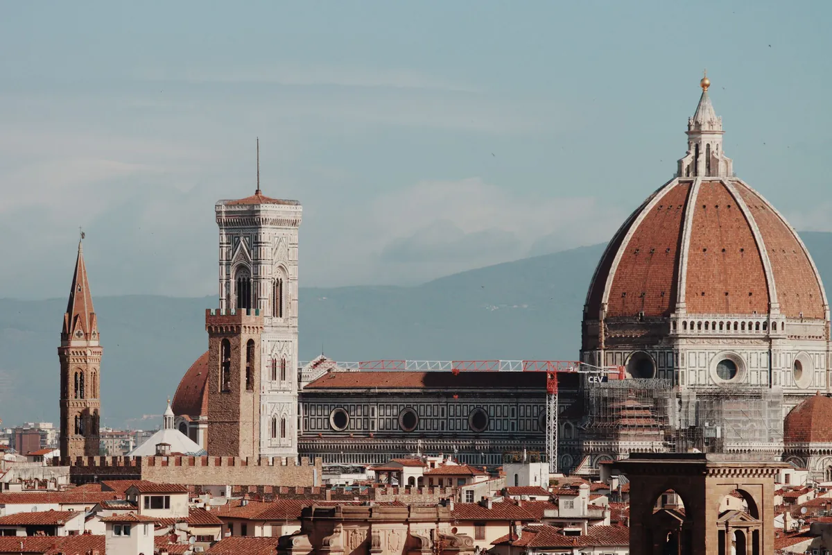 Climbing Brunelleschi's Dome thumbnail 2