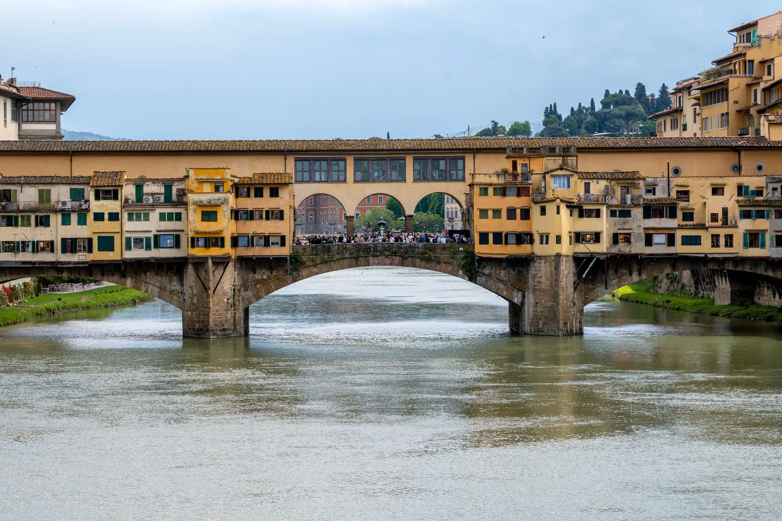Ponte Vecchio from the river bank