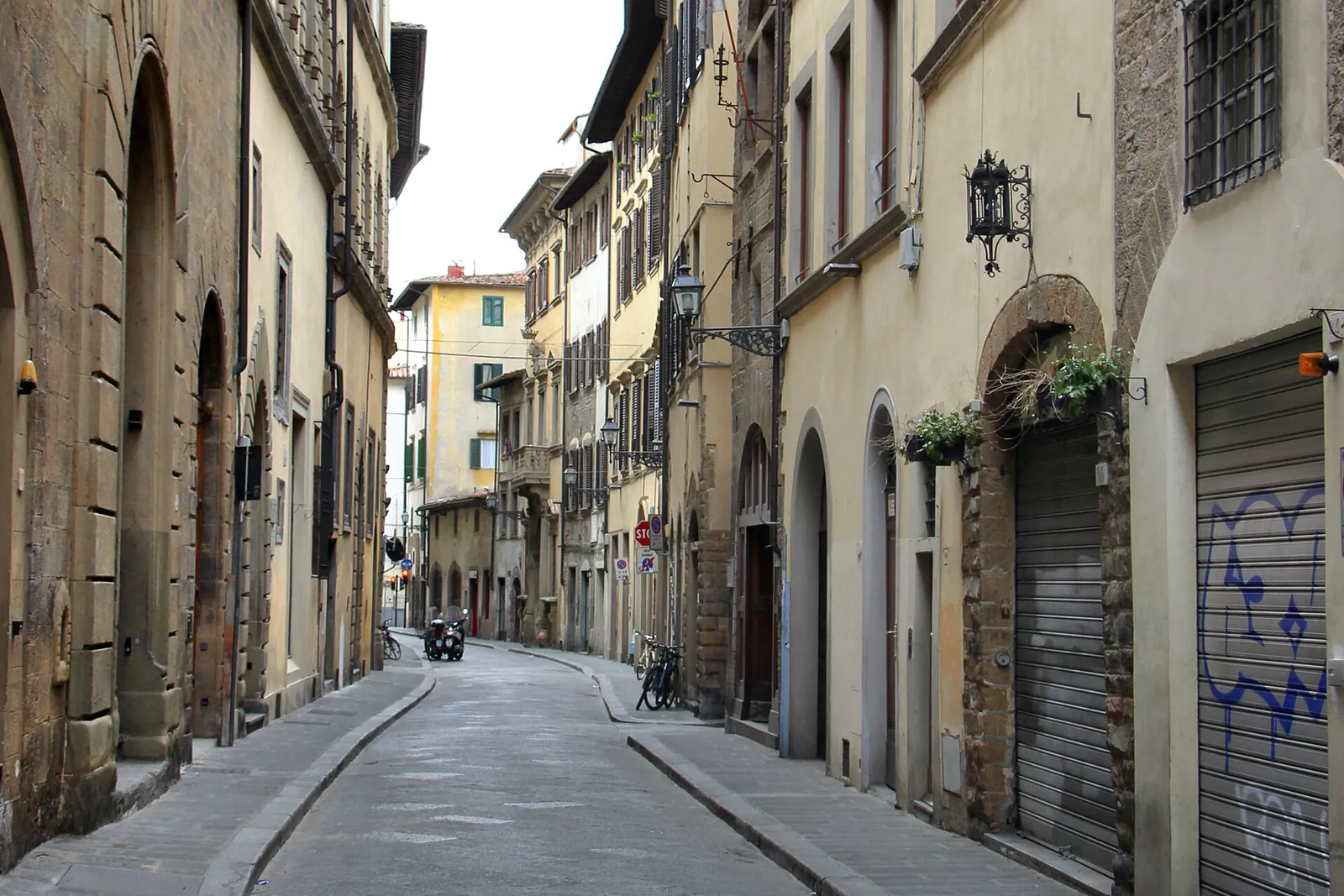 Via di Santo Spirito, where Il Santino is, next door to Il Santo Bevitore